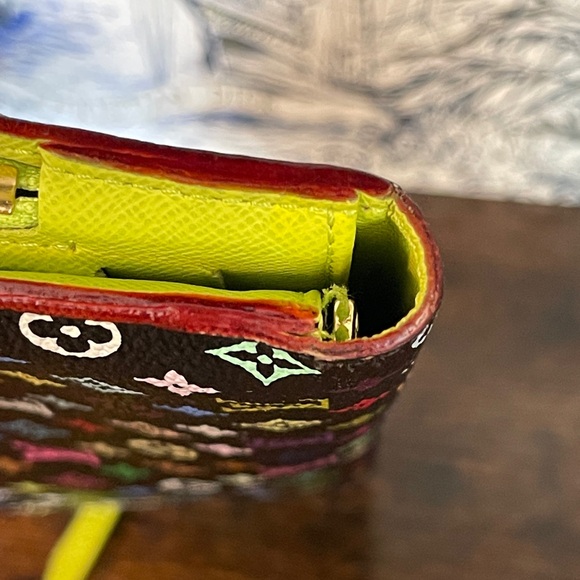 Authentic Louis Vuitton Multicolor Murakami Lime Green Insolite Wallet Clutch - Picture 5 of 7